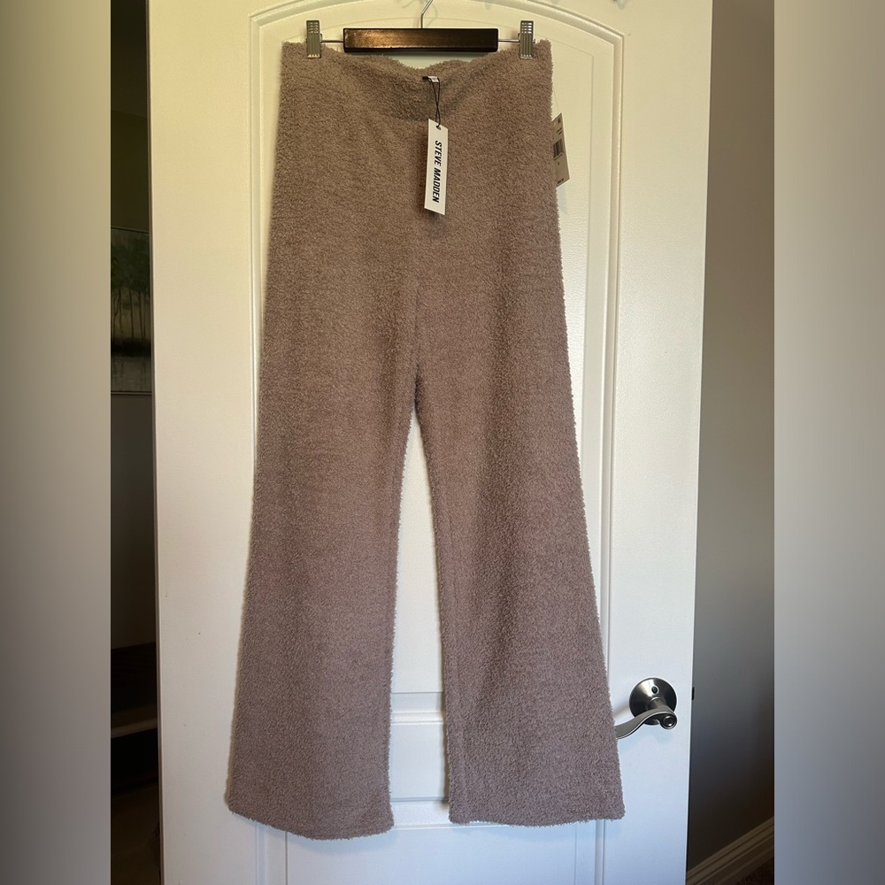 Steve Madden Women’s Wide Leg Chenille Lounge Pants